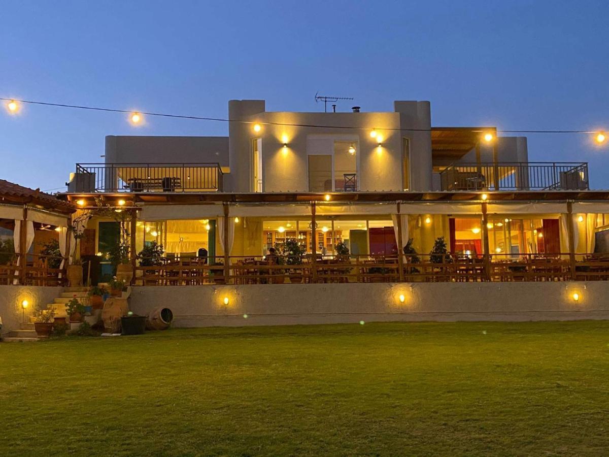 Houmas Apartments Yialos Exterior foto